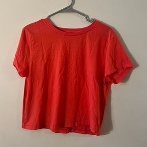 Universal thread cropped boxy tee